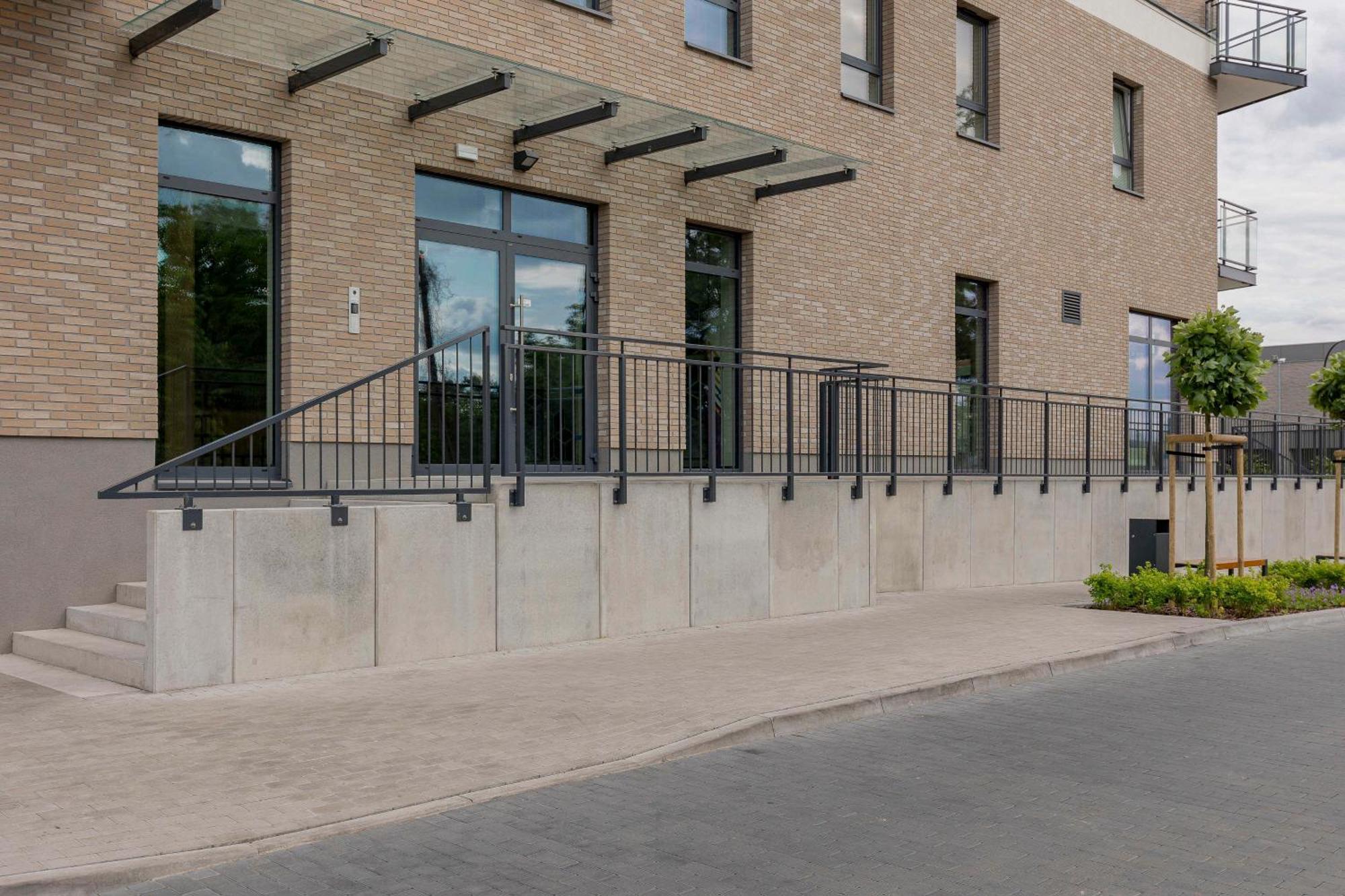 Modern Apartment With Balcony Near Aleje Jerozolimskie By Noclegi Renters Varsovie Extérieur photo