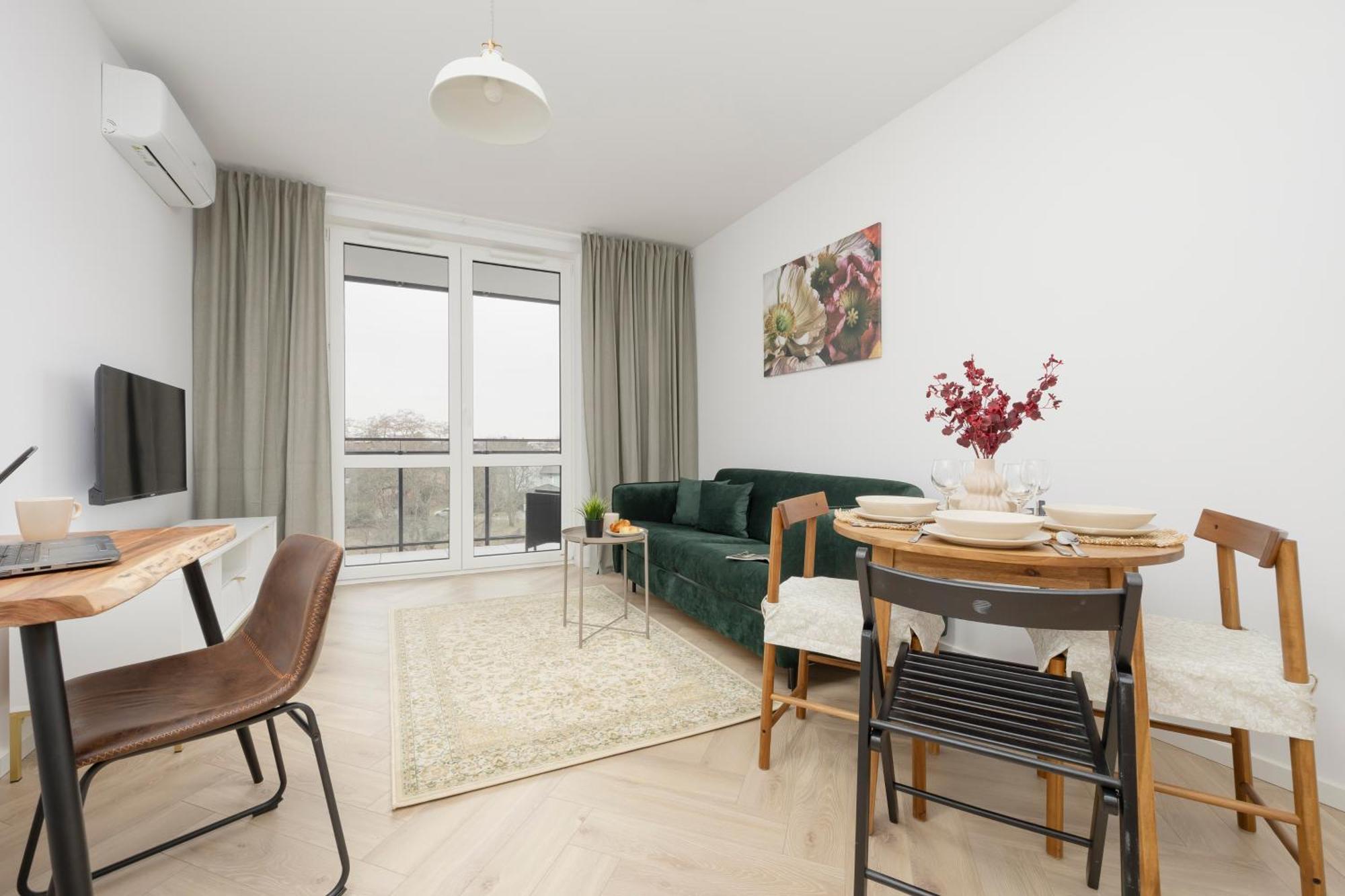 Modern Apartment With Balcony Near Aleje Jerozolimskie By Noclegi Renters Varsovie Extérieur photo