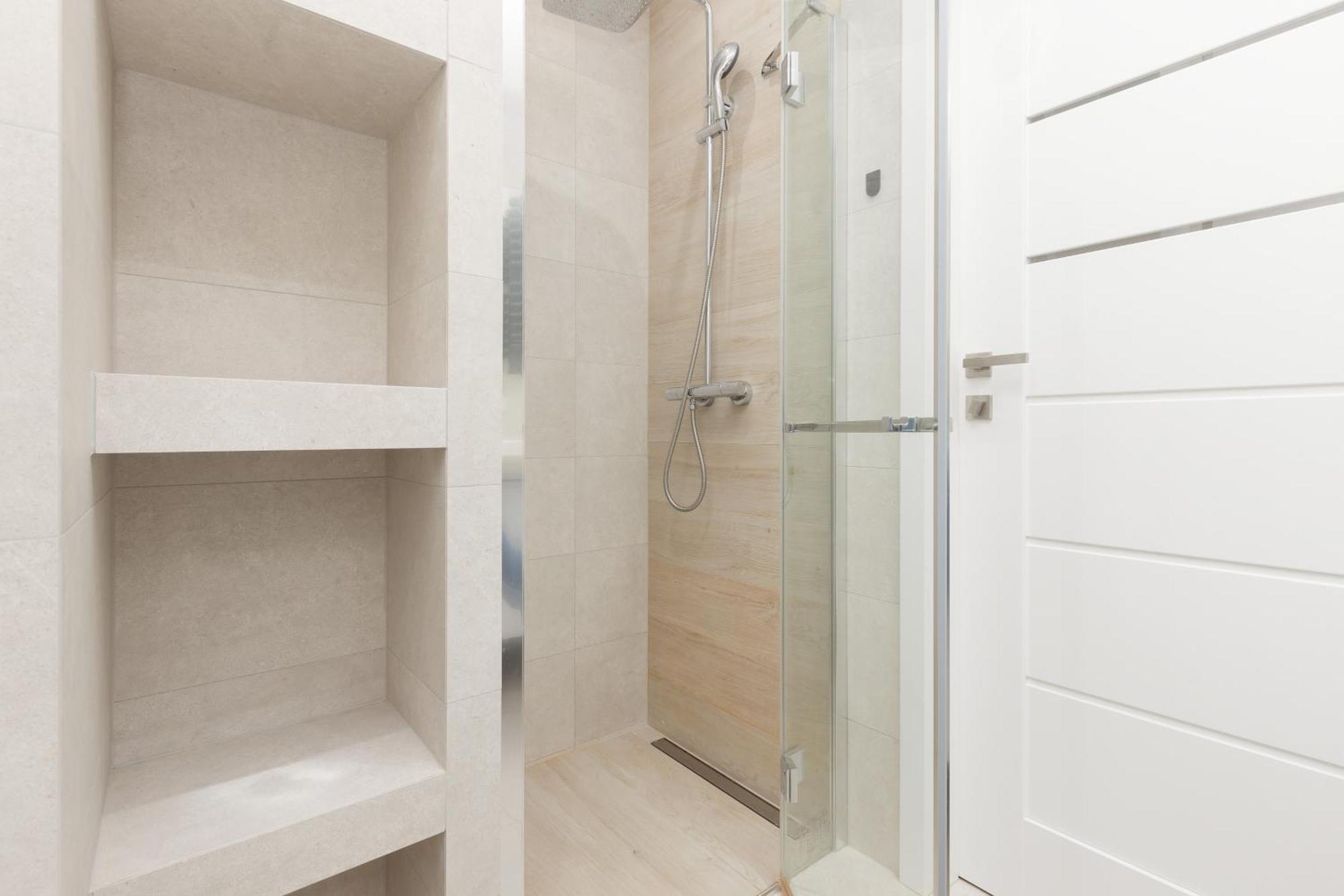 Modern Apartment With Balcony Near Aleje Jerozolimskie By Noclegi Renters Varsovie Extérieur photo